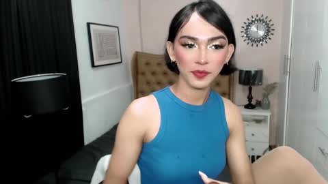 Pearl online show from March 2, 9:32 pm