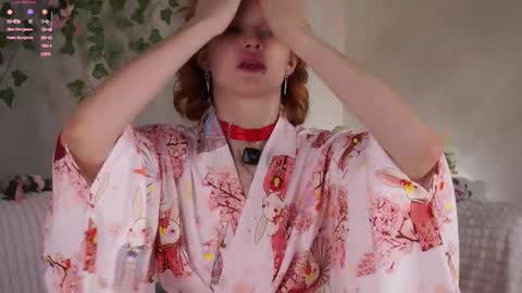 Lily online show from November 1, 12:33 am