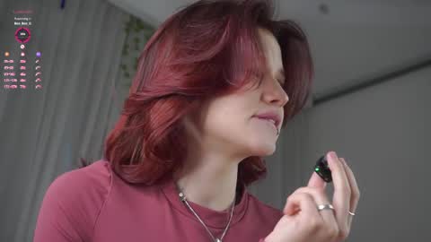 Lily online show from April 2, 1:13 am