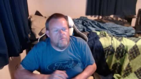 pecker40 online show from December 4, 3:53 am