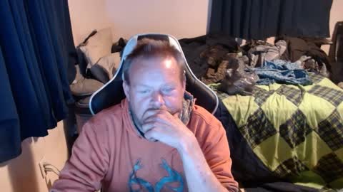 pecker40 online show from December 6, 1:24 am