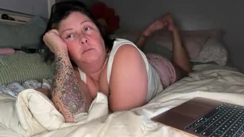 pegggggysue69 online show from June 22, 1:33 am