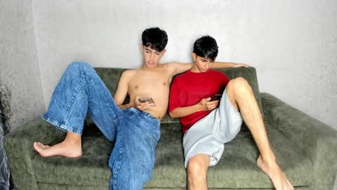 CAIN-19  ALLEN-18 RONALD-18 AUSTIN-18 MOD DANTE online show from April 18, 7:29 pm