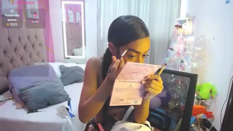 peneelopeecute online show from November 12, 8:22 pm