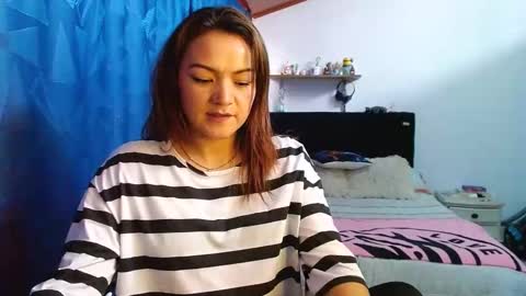 Snapshot of penelopemist chatting on March 12, 9:35 pm penelopemist online show from March 12, 9:35 pm