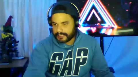 Carlos online show from January 16, 6:11 am