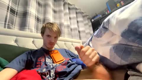 Penguin online show from March 17, 8:36 pm