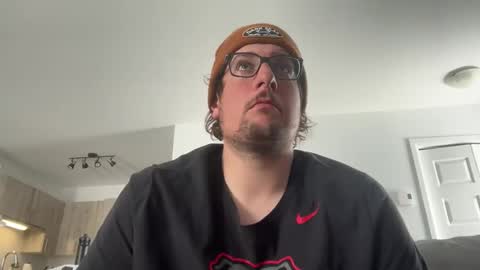 randysavage online show from March 15, 2:42 pm