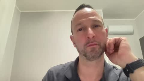 peppinslosqualo online show from April 5, 2:08 am