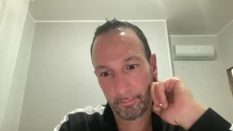 peppinslosqualo online show from October 23, 9:15 pm