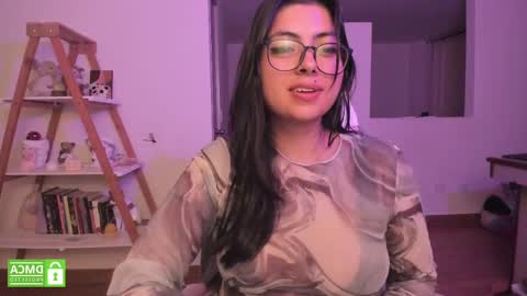 Sarah Ana Banana online show from February 27, 5:07 am