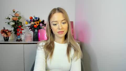 Cindy online show from November 20, 6:45 am