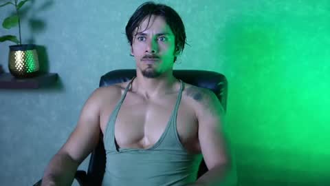 andres    online show from April 20, 7:50 pm