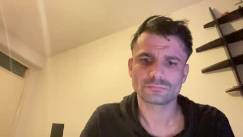 persianprince_13 online show from May 16, 1:35 am