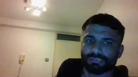 persianprince_13 online show from April 3, 4:30 am