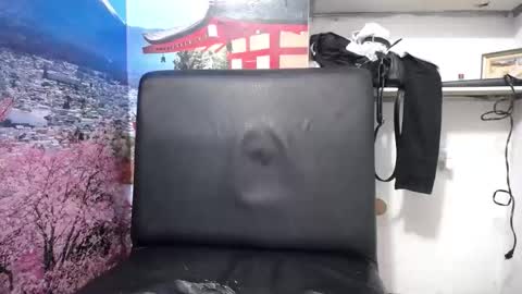  Linda  online show from November 17, 6:32 pm