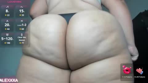 Snapshot of pervertt_mommy chatting on January 9, 9:27 am  Alexandra  online show from January 9, 9:27 am