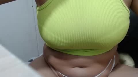 Snapshot of pervertt_nicole chatting on September 22, 6:12 pm Nicole online show from September 22, 6:12 pm