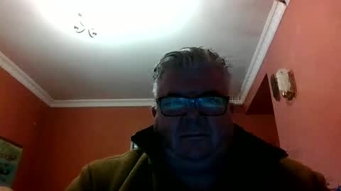 Snapshot of pete112991 chatting on March 4, 4:20 pm pete112991 online show from March 4, 4:20 pm