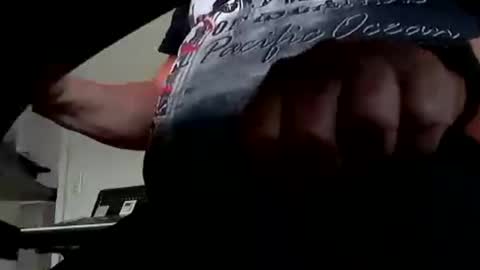 pete6661 online show from July 31, 5:47 pm