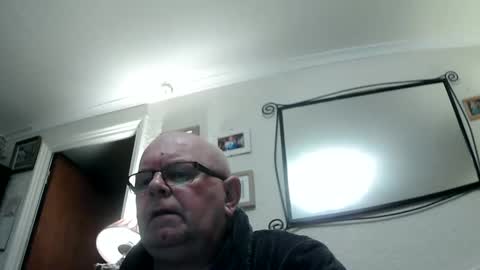 peterstrike171 online show from March 6, 1:15 am