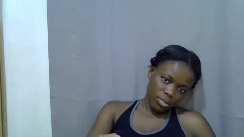 Snapshot of petite_melan chatting on September 24, 6:25 pm petite_melan online show from September 24, 6:25 pm