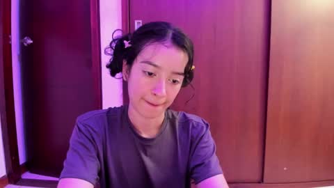 Lunna online show from February 23, 5:01 am