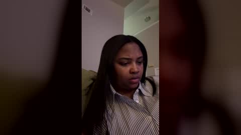 petitekinkxo online show from February 5, 1:42 am