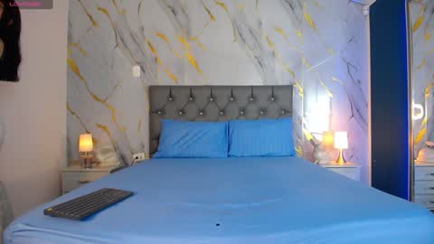 Pettit Courtny online show from February 5, 7:53 pm