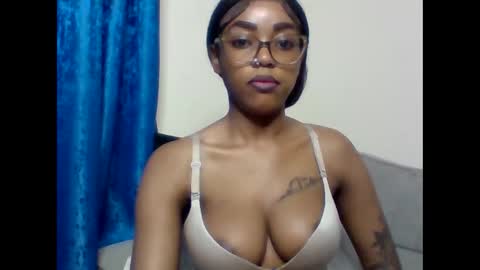 Arielle online show from January 12, 1:34 am