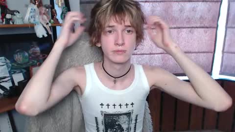 soren online show from April 17, 10:50 am