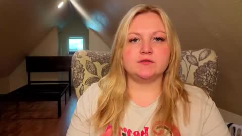 PhatAssBlond online show from May 16, 8:40 pm