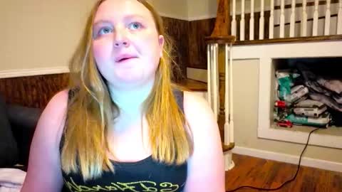 PhatAssBlond online show from February 1, 11:35 pm