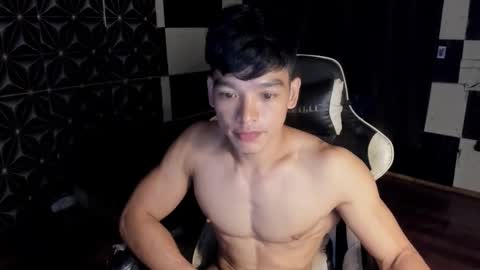 AJ online show from December 3, 9:32 am