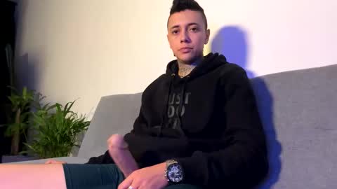 PHILLIP online show from February 2, 1:19 pm