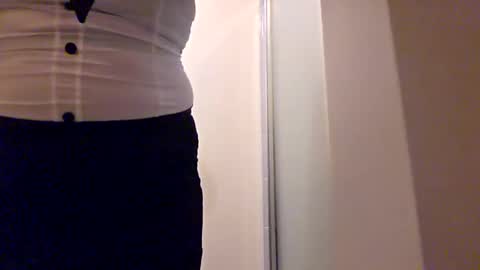 phoenix_siora online show from March 3, 6:04 pm