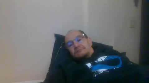 pichoun71 online show from January 4, 8:06 am