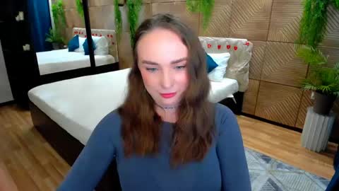 Emelie online show from May 12, 7:23 pm