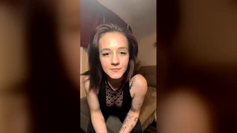 piecesxx online show from June 1, 1:40 am