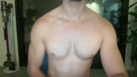 pierre81000 online show from November 19, 6:46 am