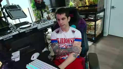 Pierre Fitch online show from November 3, 8:10 pm