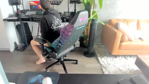 Pierre Fitch online show from March 9, 6:32 pm