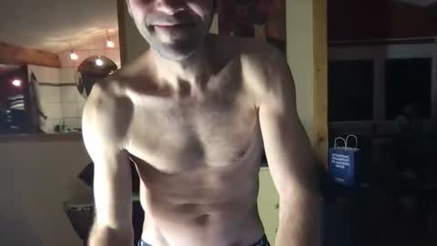 pierrohhh online show from December 17, 9:21 pm