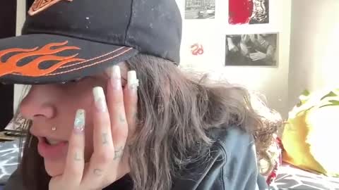 ill be back on monday 18th of november online show from February 25, 6:55 pm