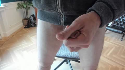 Piknikilla online show from December 2, 9:30 am