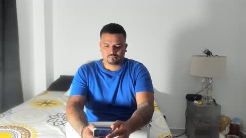 pikoro_gomez online show from December 16, 12:51 am