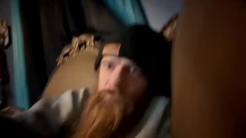 pillowhumpboy212 online show from March 11, 11:33 am