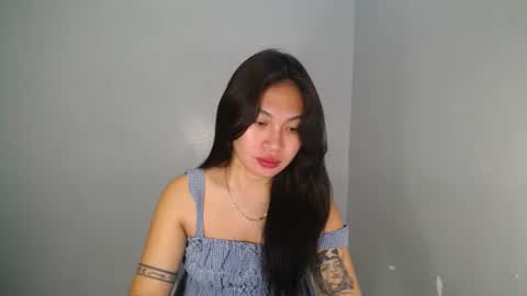Snapshot of pinay_jenxx chatting on October 5, 4:25 pm Jen online show from October 5, 4:25 pm