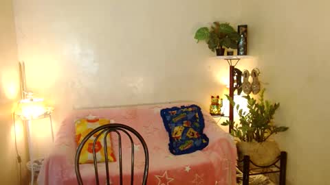 pinaybella_in_town online show from December 7, 4:04 am