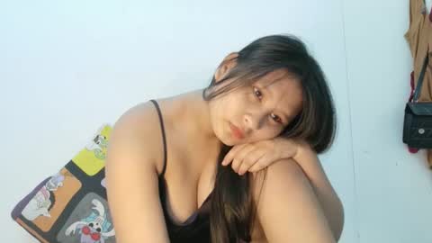 Snapshot of pinaybigboobs_69 chatting on September 23, 6:40 am just call me rose online show from September 23, 6:40 am